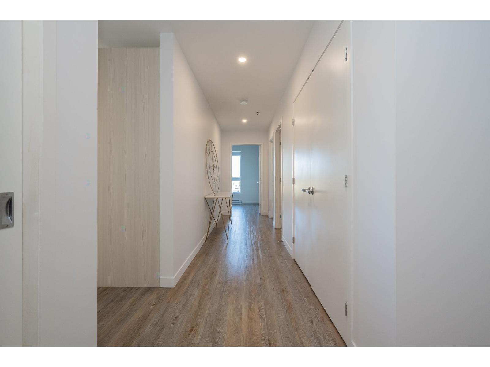 30 Rue D'orly, #418 Property Photo 4