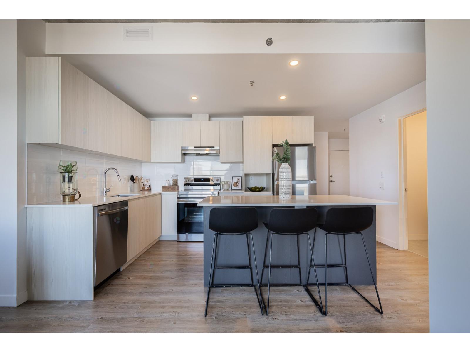 30 Rue D'orly, #418 Property Photo 8