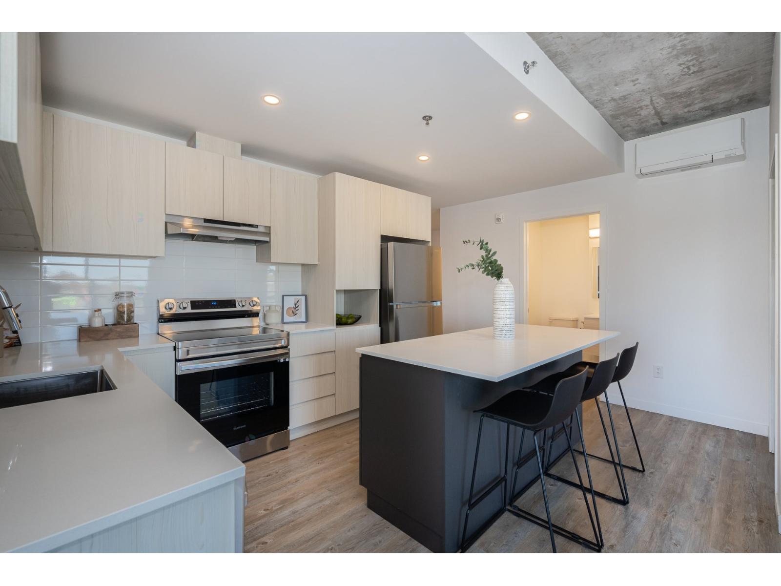 30 Rue D'orly, #418 Property Photo 10