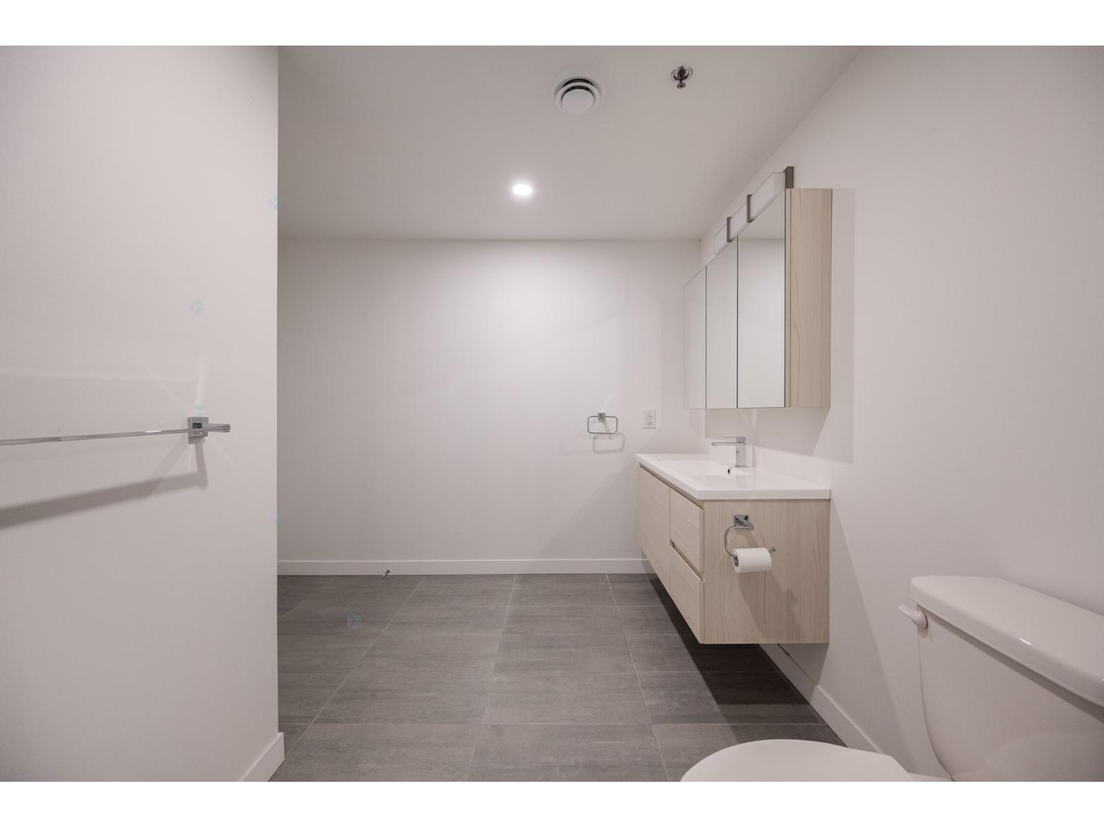 30 Rue D'orly, #418 Property Photo 18