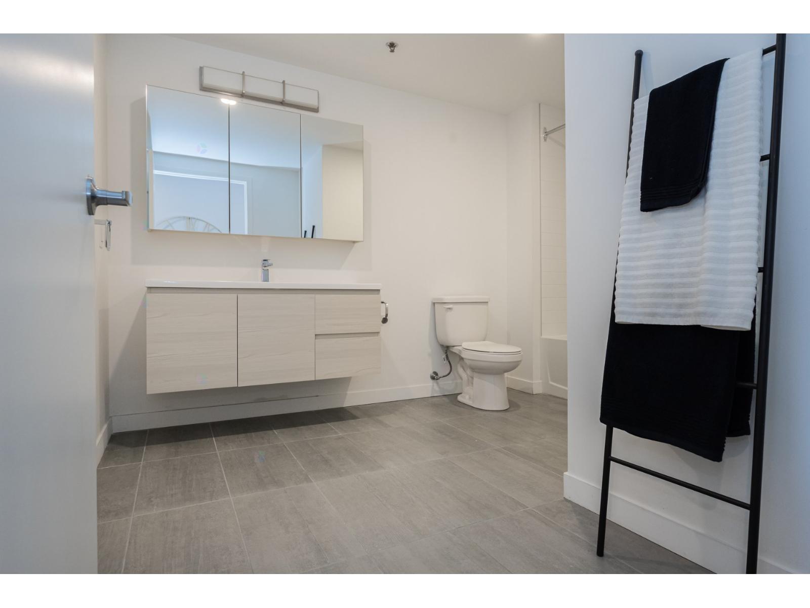 30 Rue D'orly, #418 Property Photo 19