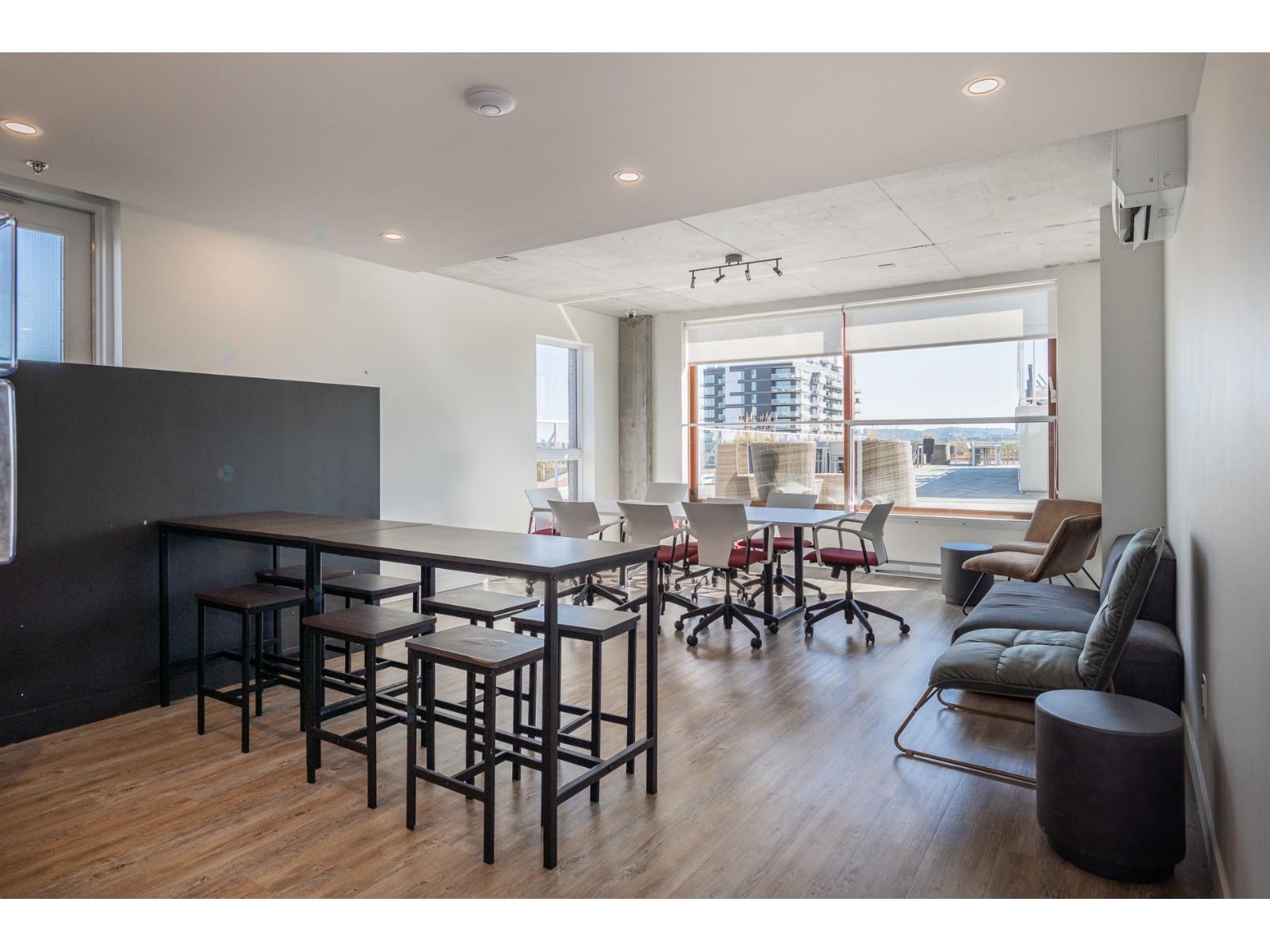 30 Rue D'orly, #418 Property Photo 22