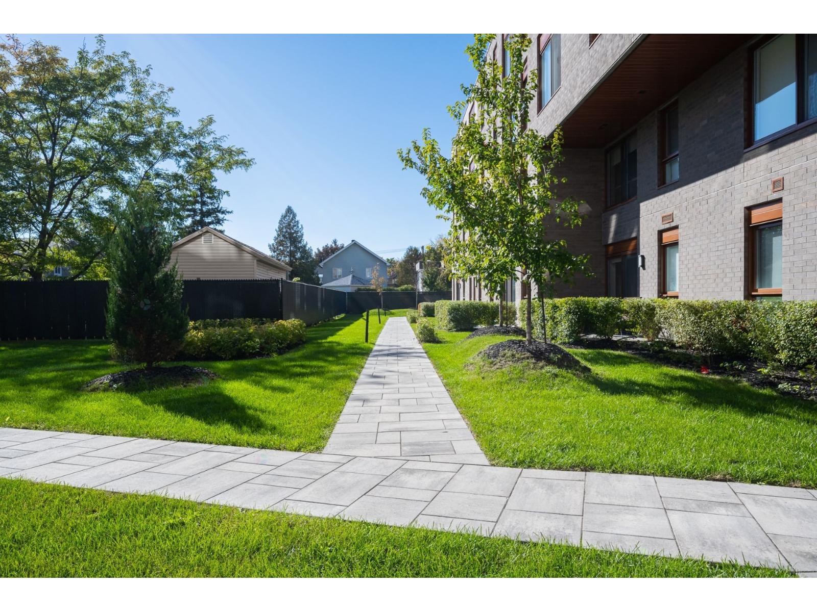 30 Rue D'orly, #418 Property Photo 31