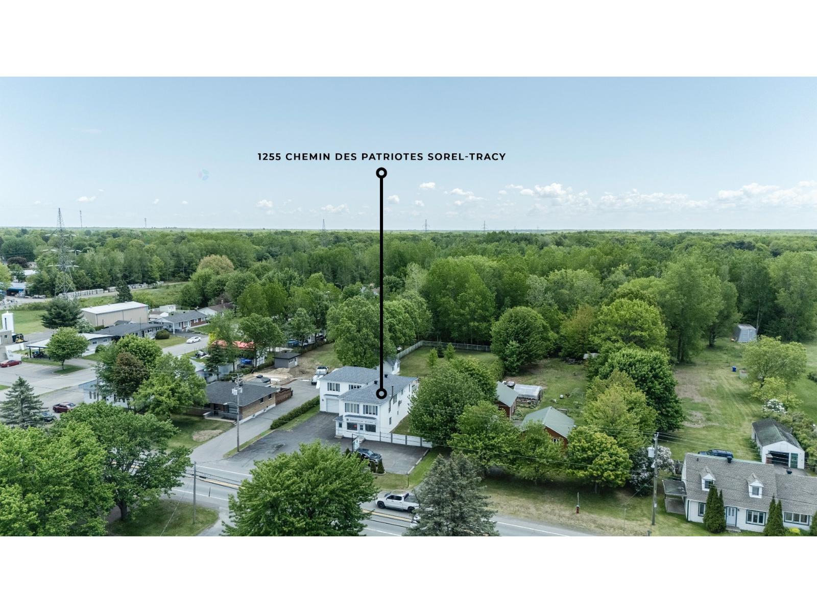 1255-1255b Ch. Des Patriotes Property Photo 45