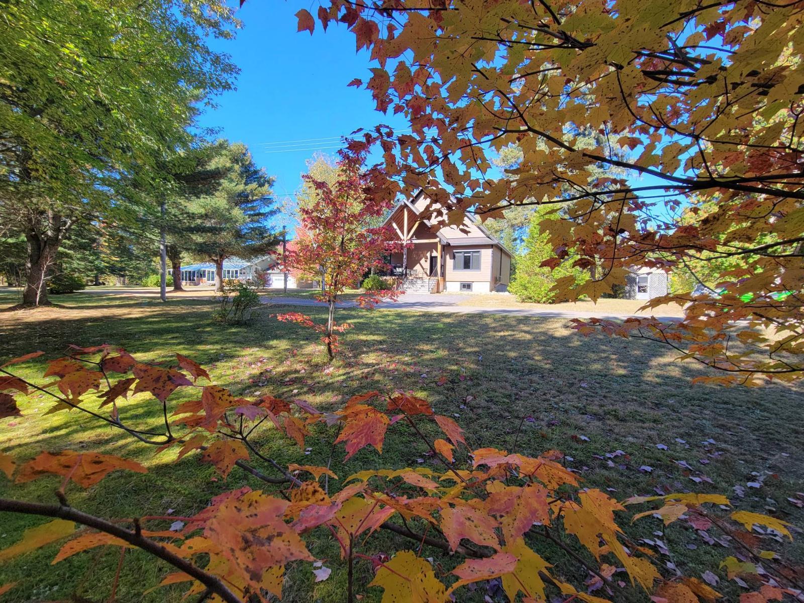 2580 Ch. Des Quatre-as Property Photo 2