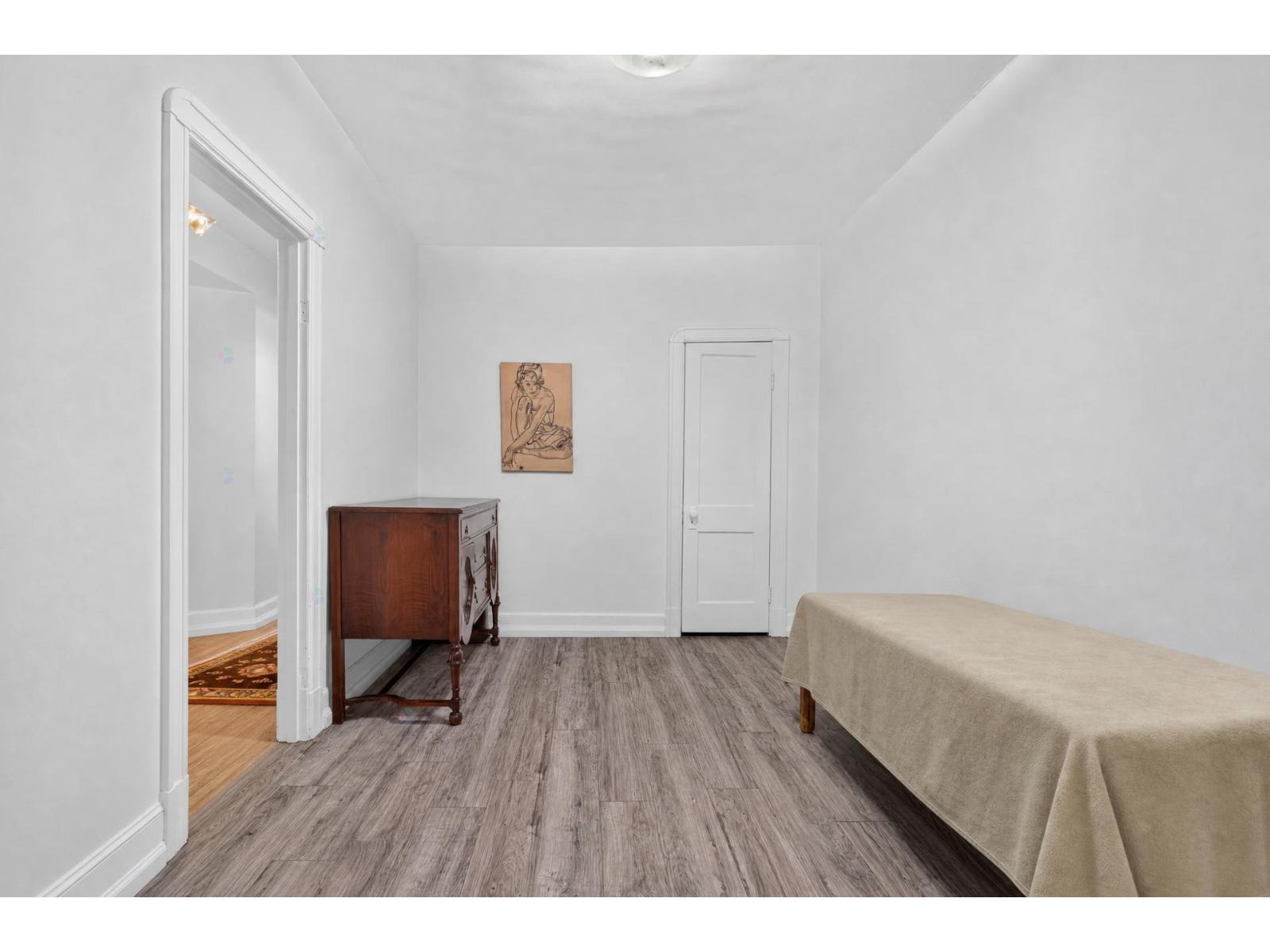 92 Rue Du Square-sir-george-étienne-cartier Property Photo 7