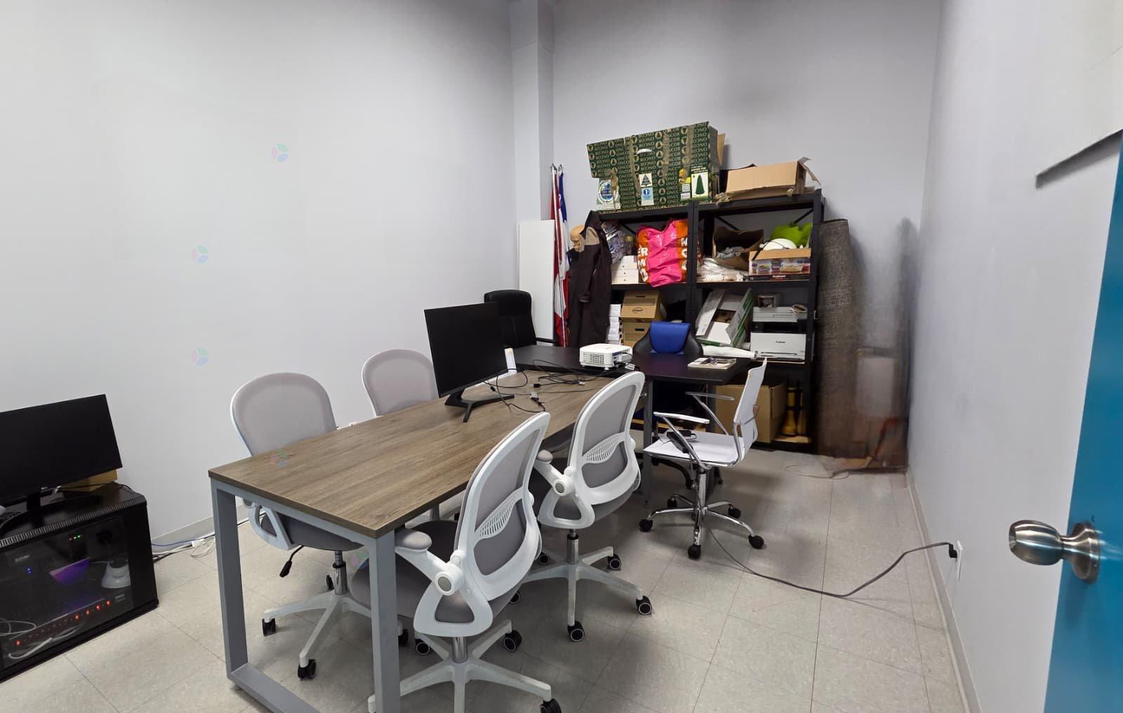 2330 Rue Notre-dame O., #301 Property Photo 8