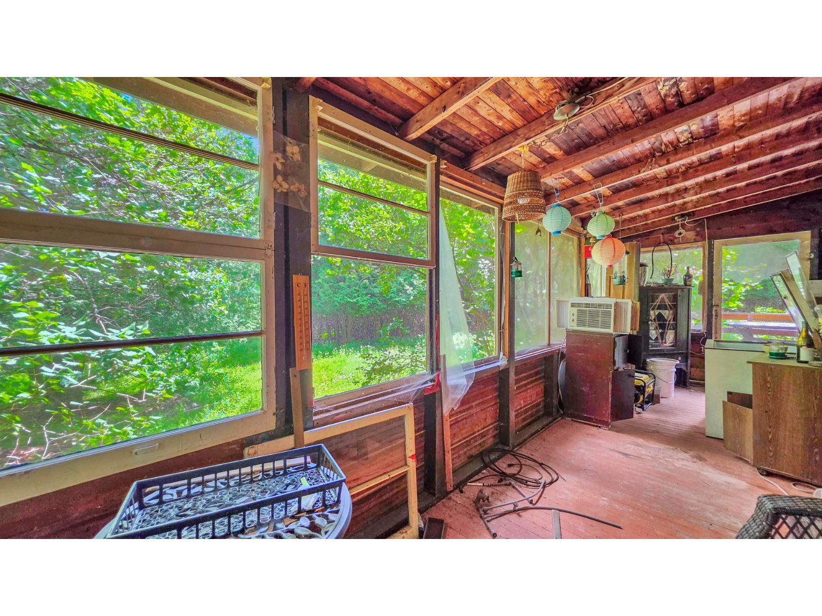 86 Ch. Simms E. Property Photo 14