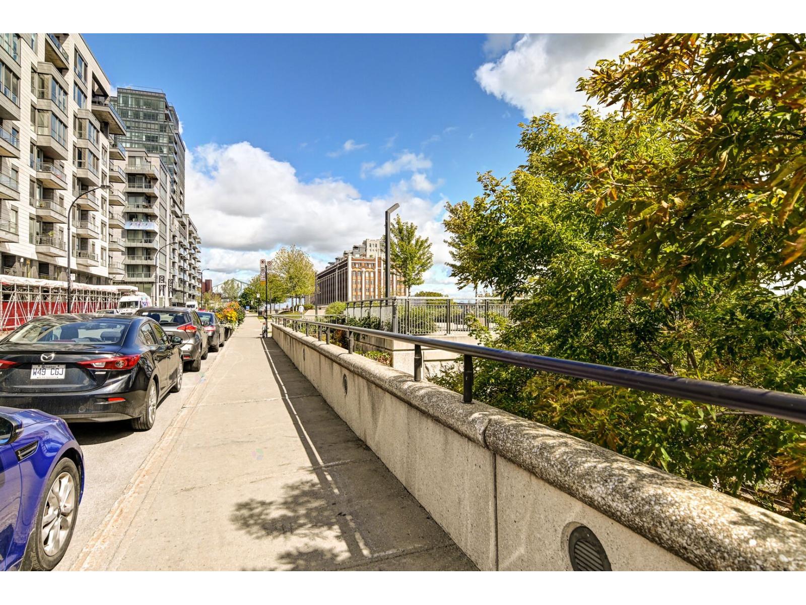 370 Rue St-andré, #312 Property Photo 3