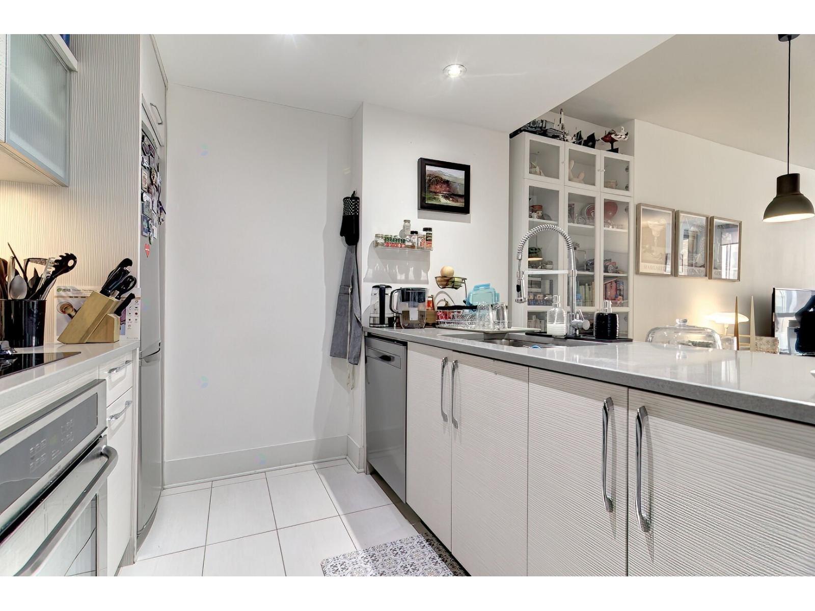 370 Rue St-andré, #312 Property Photo 15