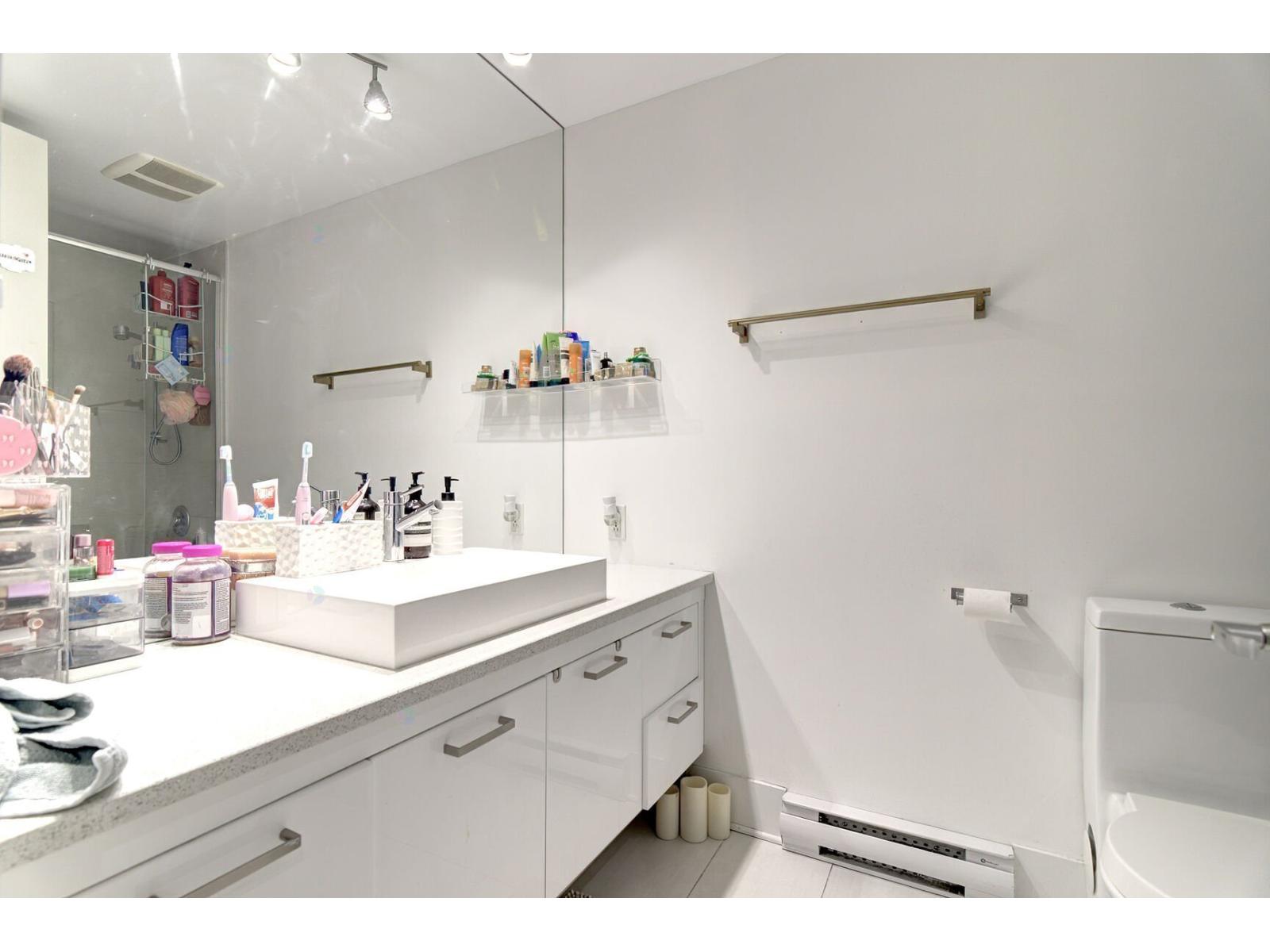 370 Rue St-andré, #312 Property Photo 21