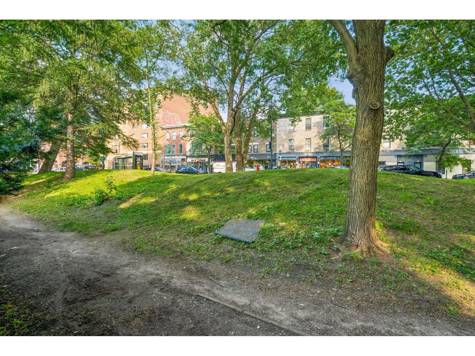 1902 Rue Workman Property Photo 34