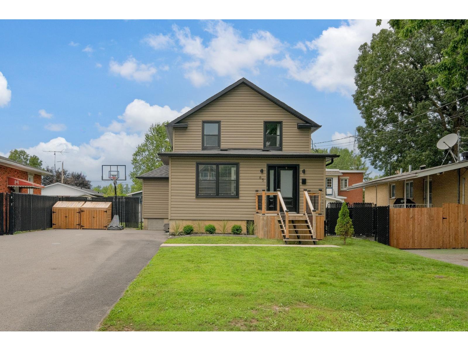 65 Rue Crépin Property Photo 1