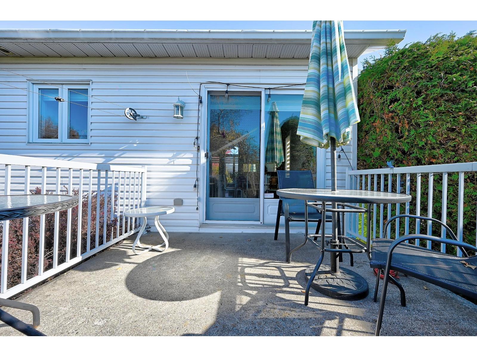 1325 Rue Gaby-dénommé Property Photo 4
