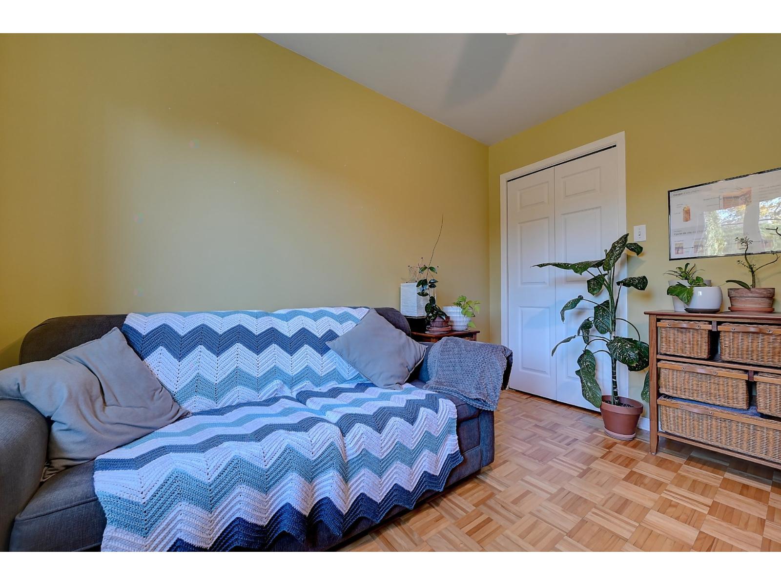 1325 Rue Gaby-dénommé Property Photo 21