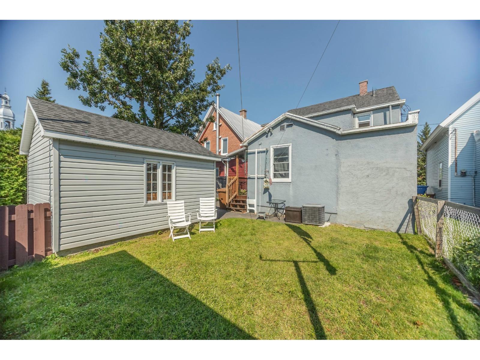 192-192a Rue George Property Photo 32