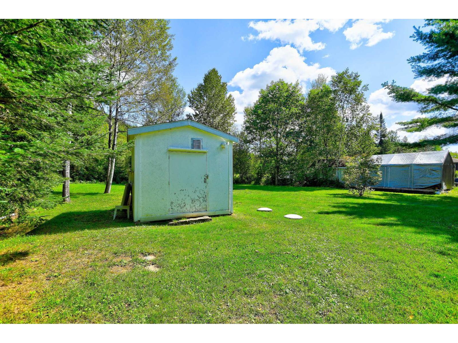3181 Ch. Du Ruisseau Property Photo 21