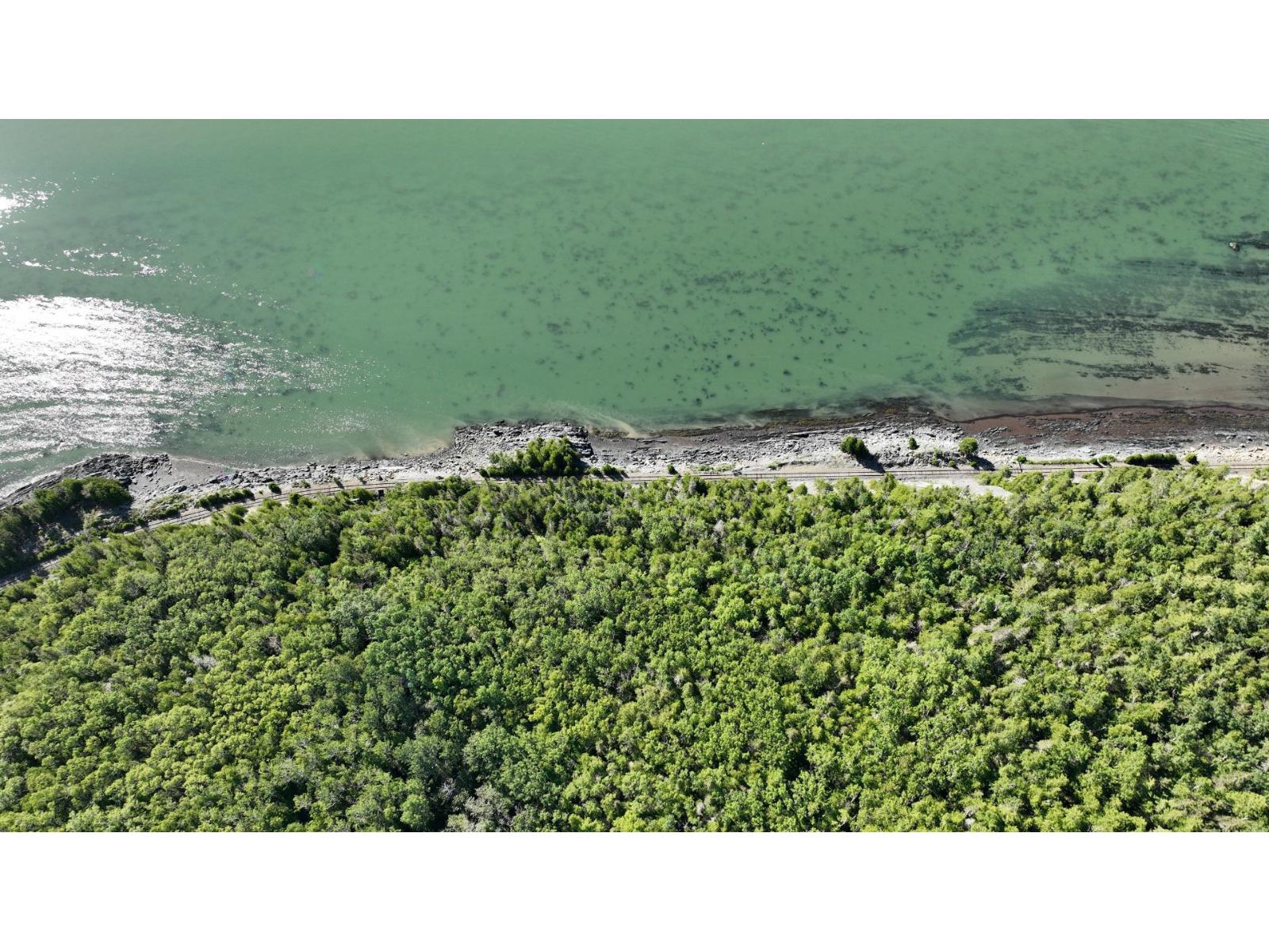 2688-2700 Route Du Fleuve Property Photo 15