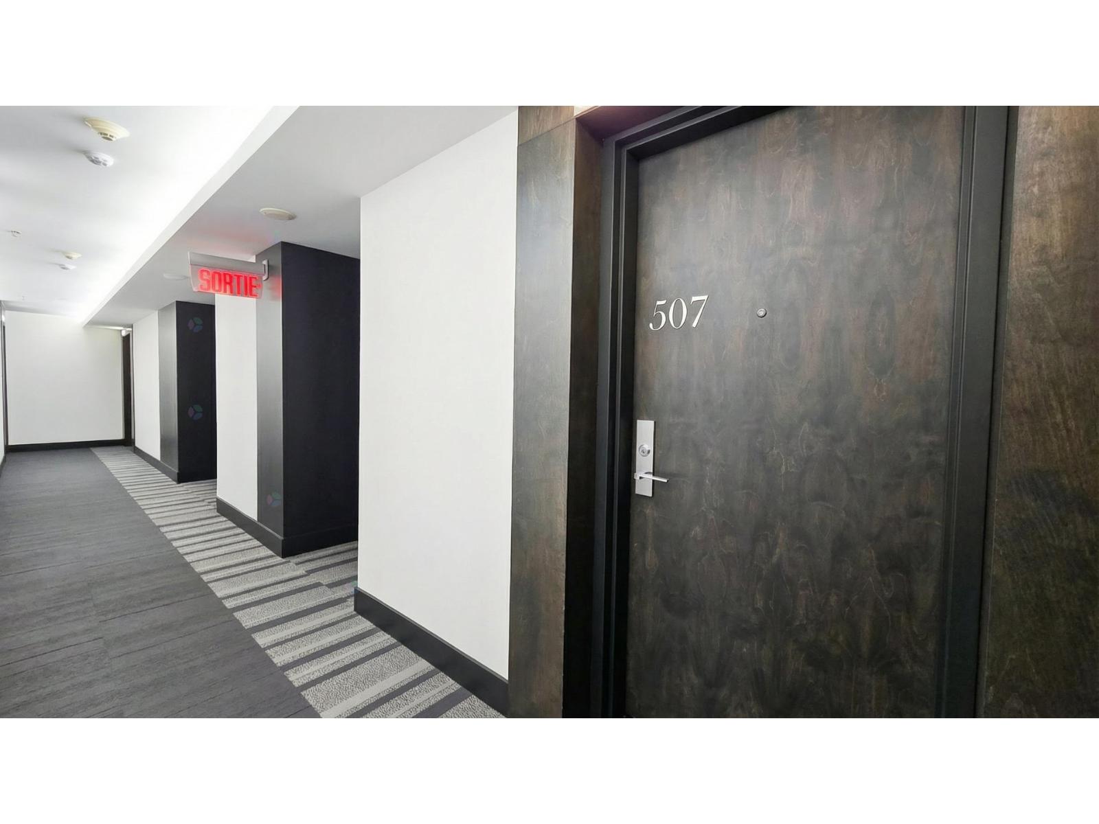 100 Rue André-prévost, #507 Property Photo 3