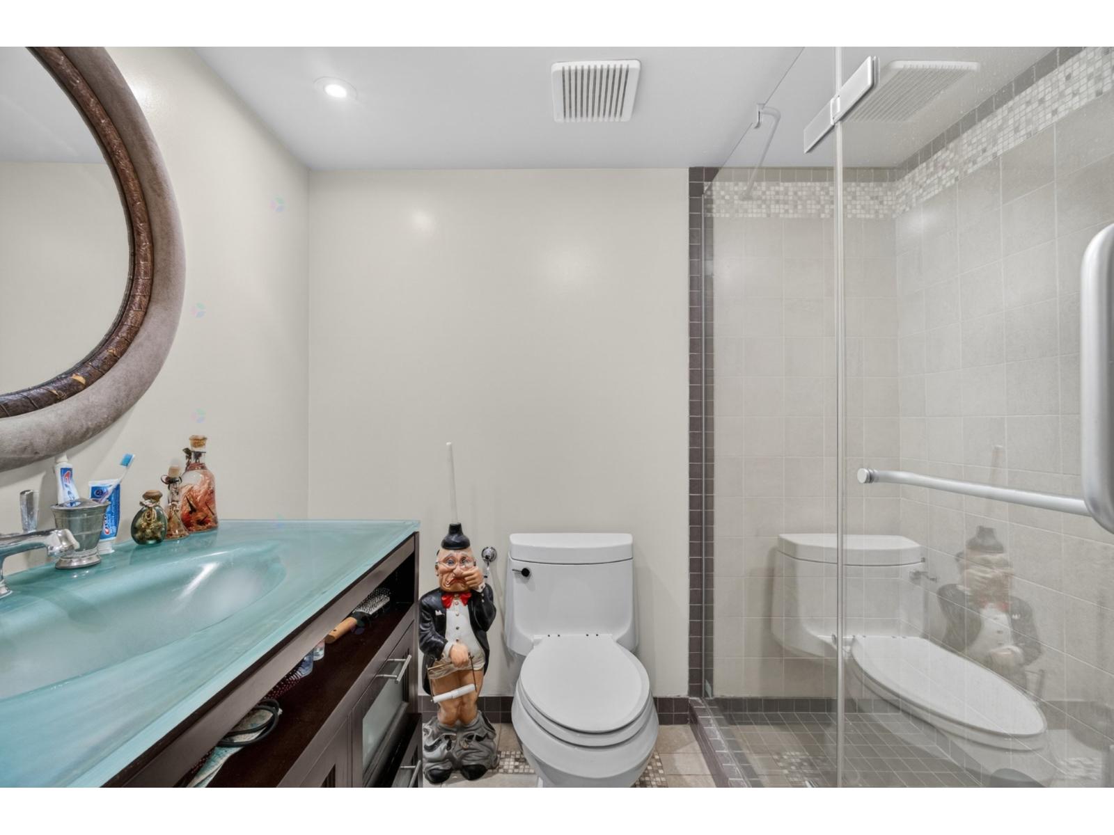5900 Av. Armstrong, #705 Property Photo 18