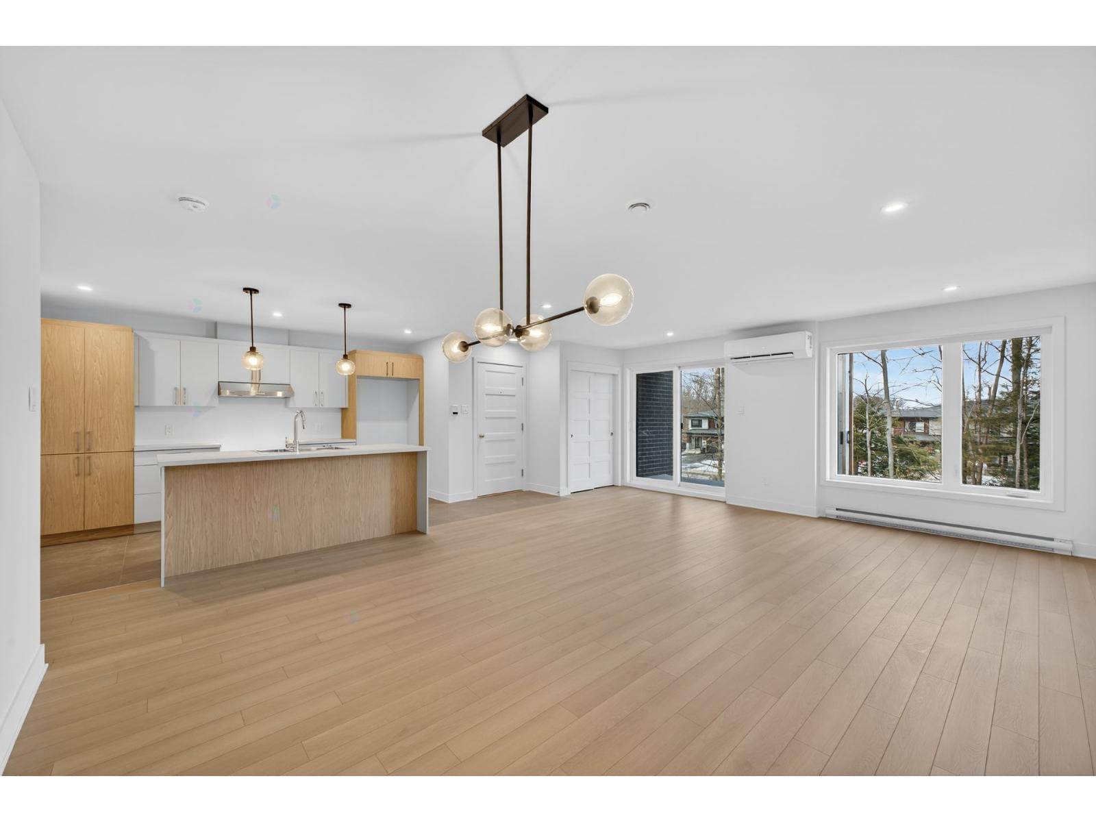 673 Rue Du Solstice, #102 Property Photo 14