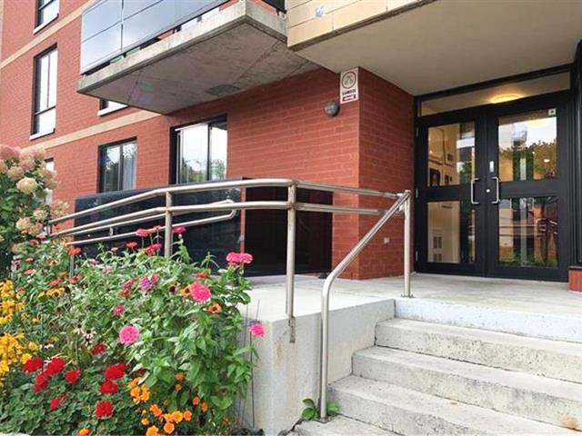3700 Boul. Henri-bourassa E., #102 Property Photo 8