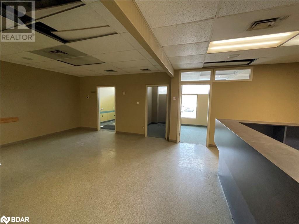 121 Wellington Street W Unit# 115 Property Photo 2