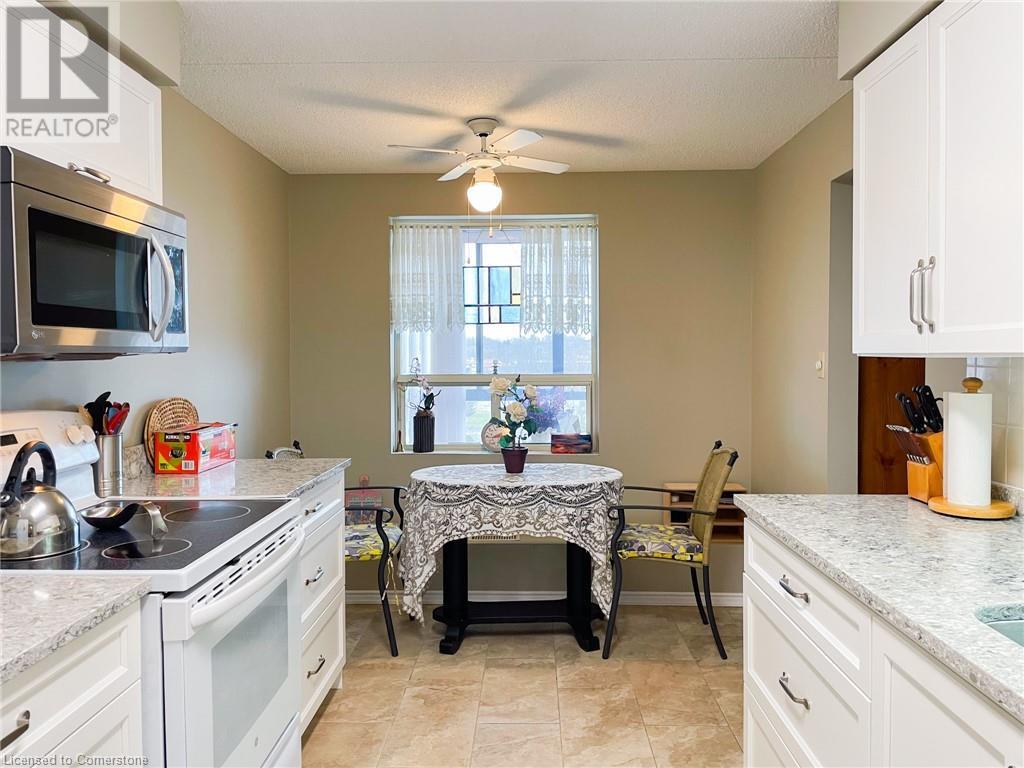 17 Mill Pond Court Unit# 405 Property Photo 32