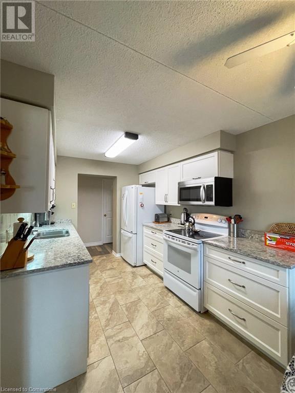 17 Mill Pond Court Unit# 405 Property Photo 35