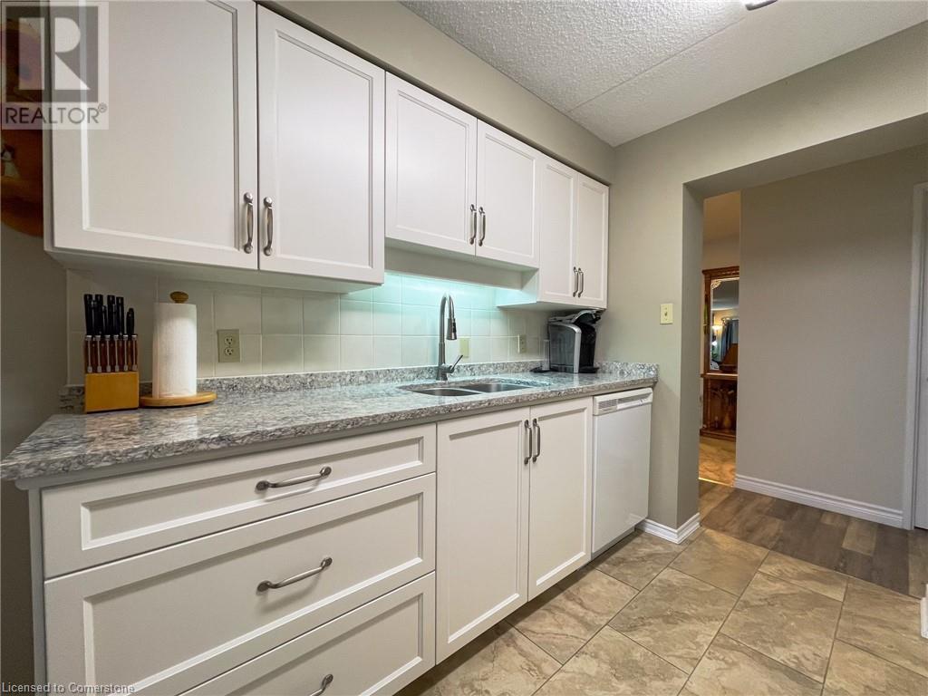 17 Mill Pond Court Unit# 405 Property Photo 37