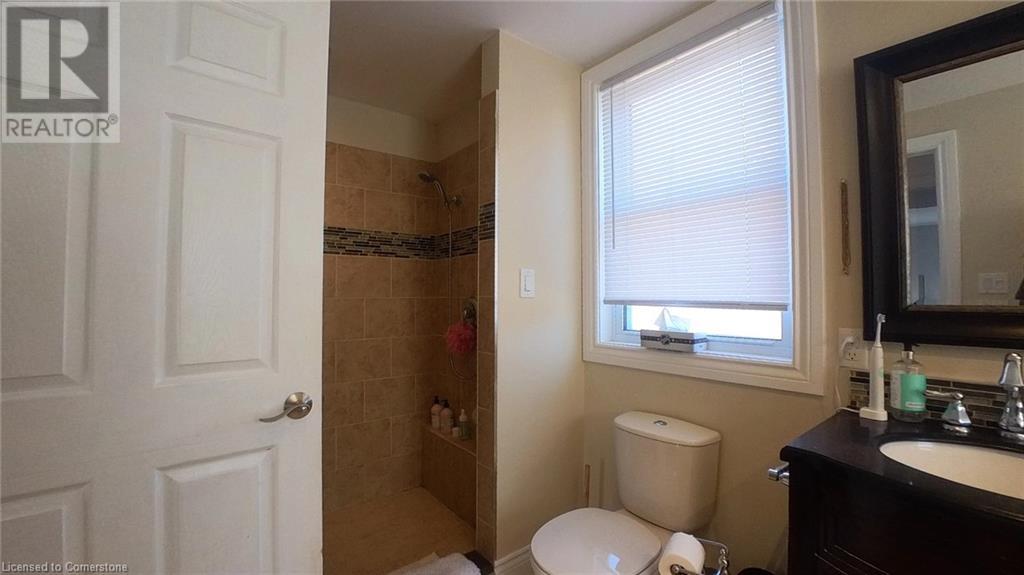 259 Trafalgar Road Property Photo 16