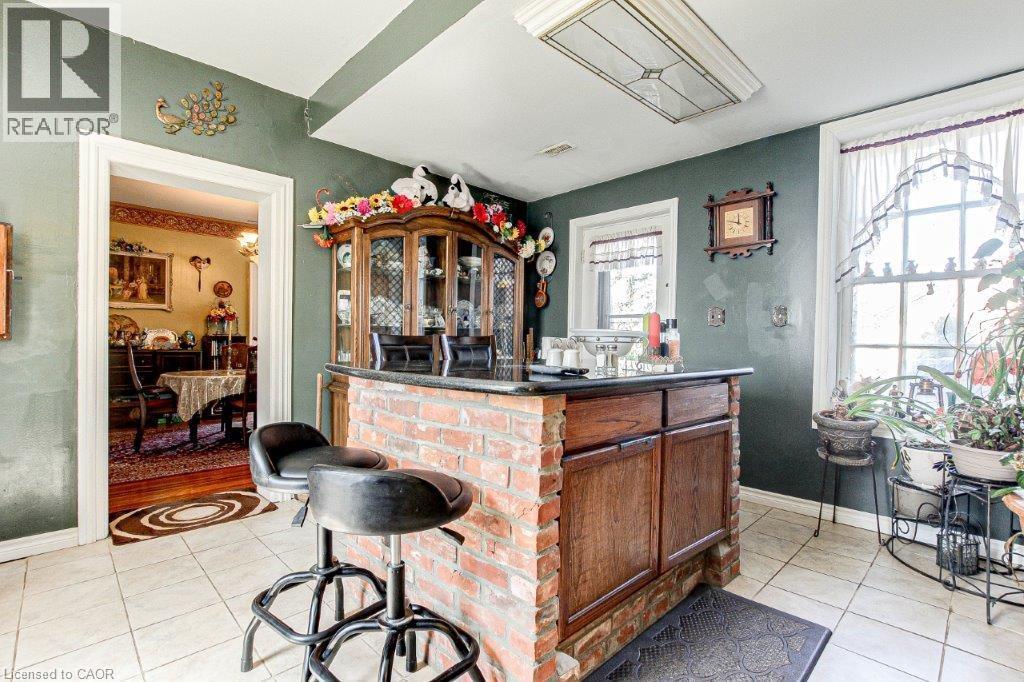 158 Townline Street Property Photo 16