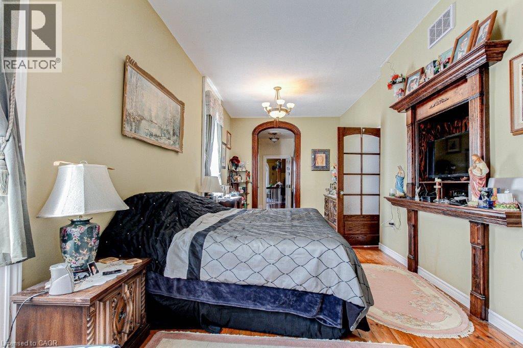 158 Townline Street Property Photo 26