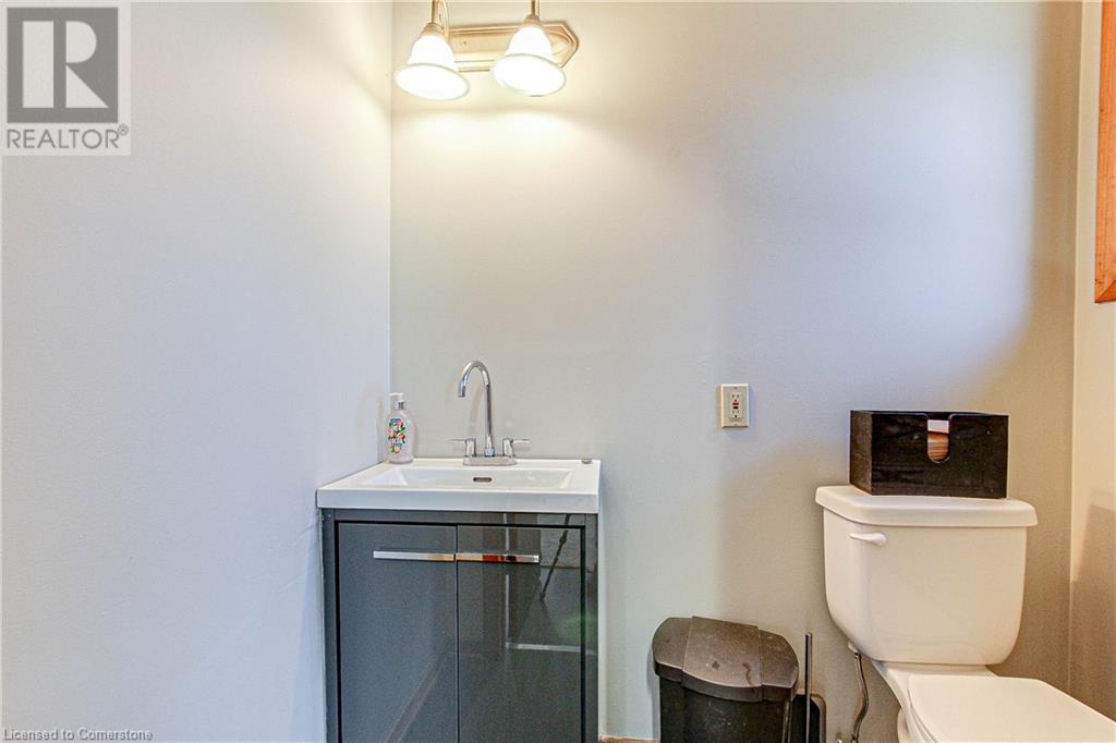 1025 Bay Street Property Photo 15