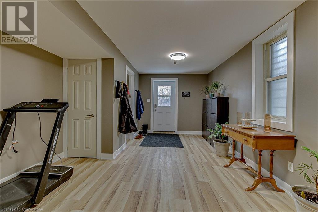 1025 Bay Street Property Photo 17