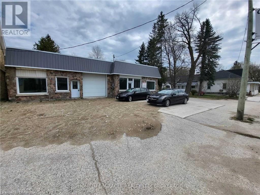 223 Garafraxa Street S Property Photo