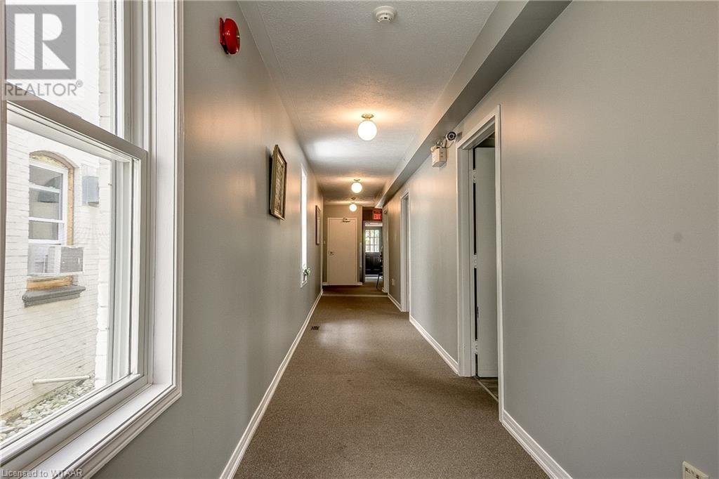 25 Main Street E Property Photo 25