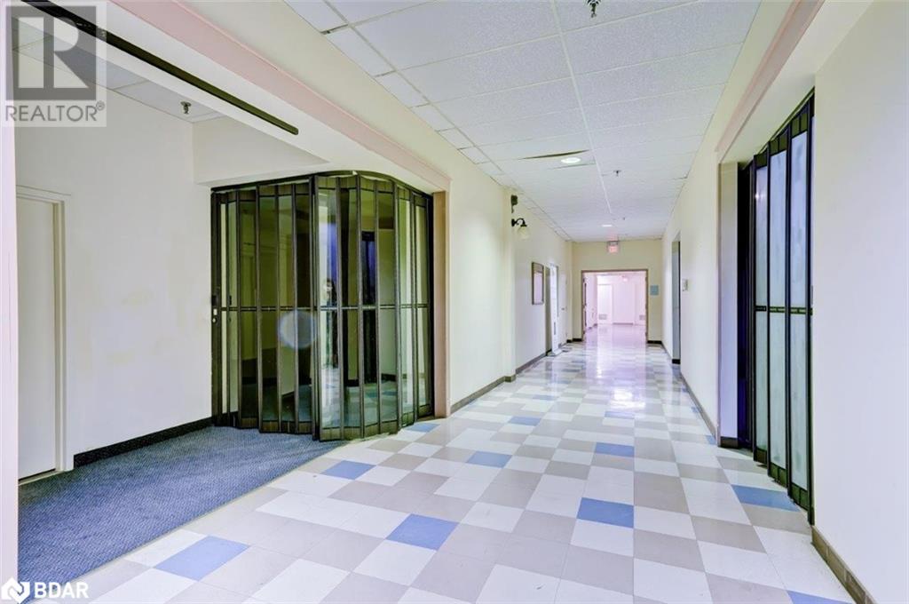 33 Mississaga Street E Unit# 3 Property Photo 2