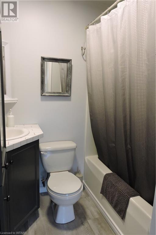 14 Elgin Street W Property Photo 14