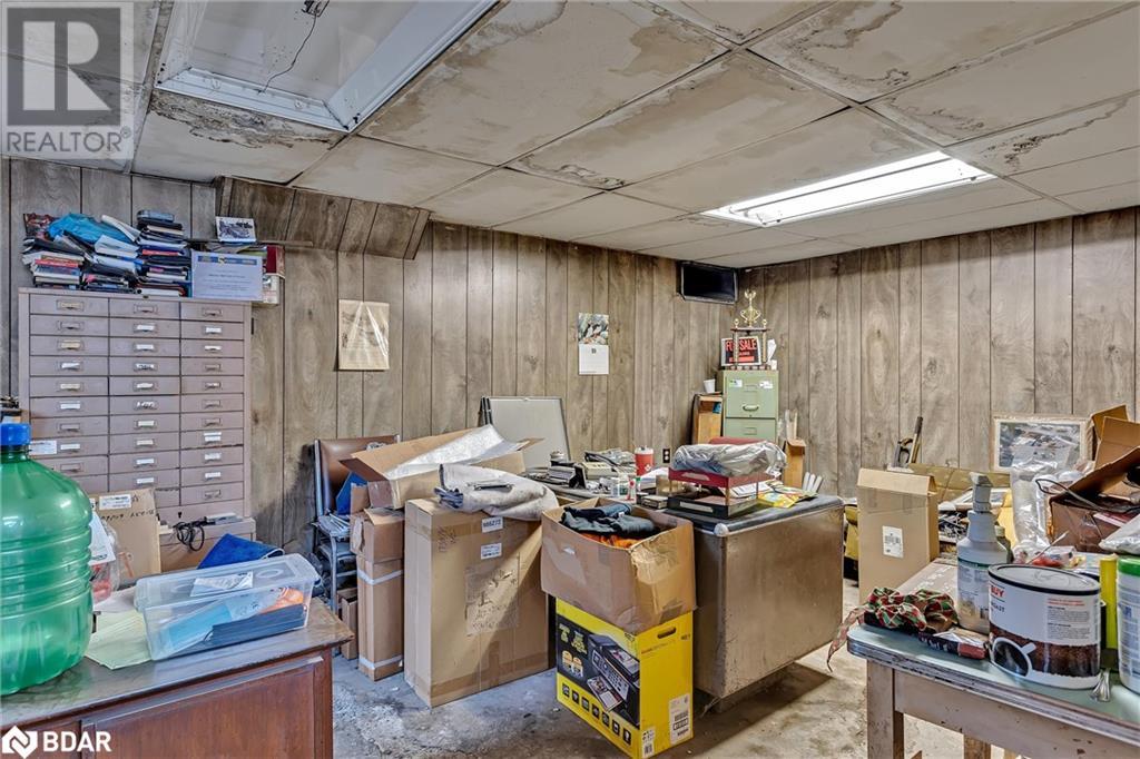 73 King Street E Property Photo 6