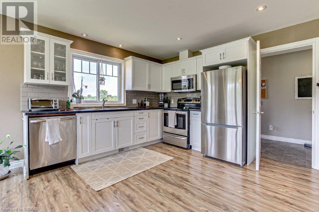 2597 Nixon Road Property Photo 10