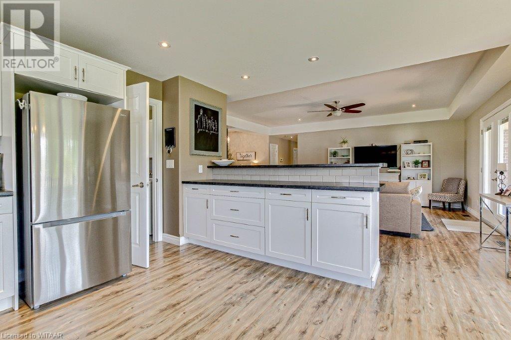 2597 Nixon Road Property Photo 11