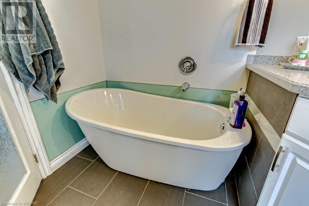 2597 Nixon Road Property Photo 18