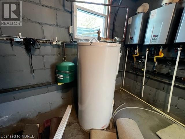 810 Ann Street Property Photo 13