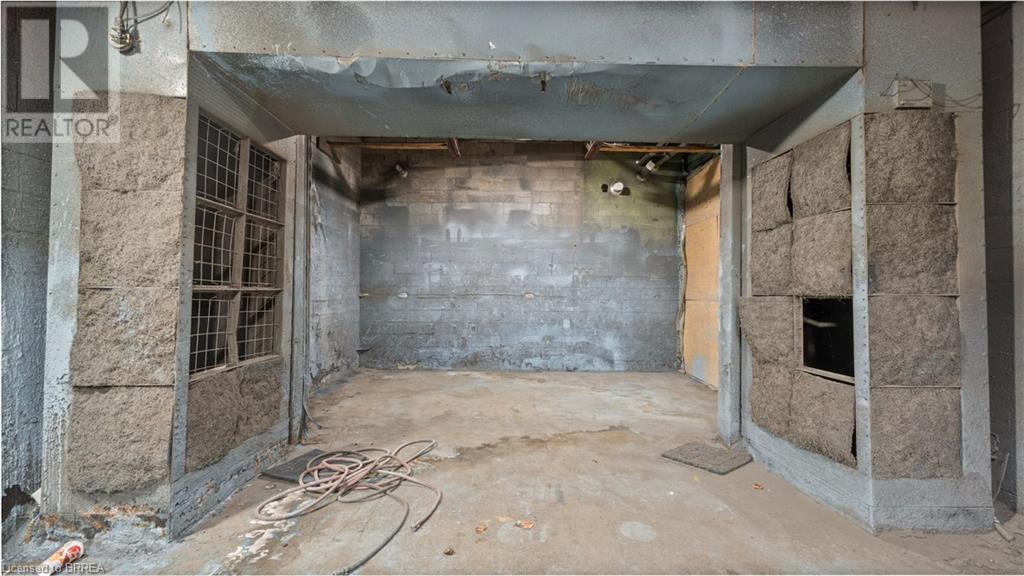 247 Colborne Street W Unit# Bldg #1 Property Photo 18