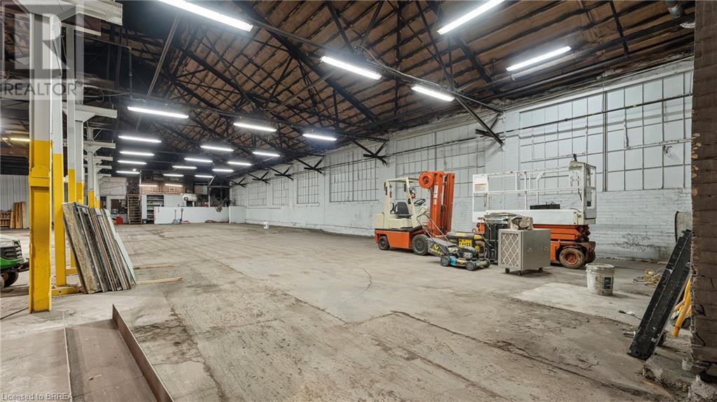 247 Colborne Street W Unit# Bldg #1 Property Photo 34