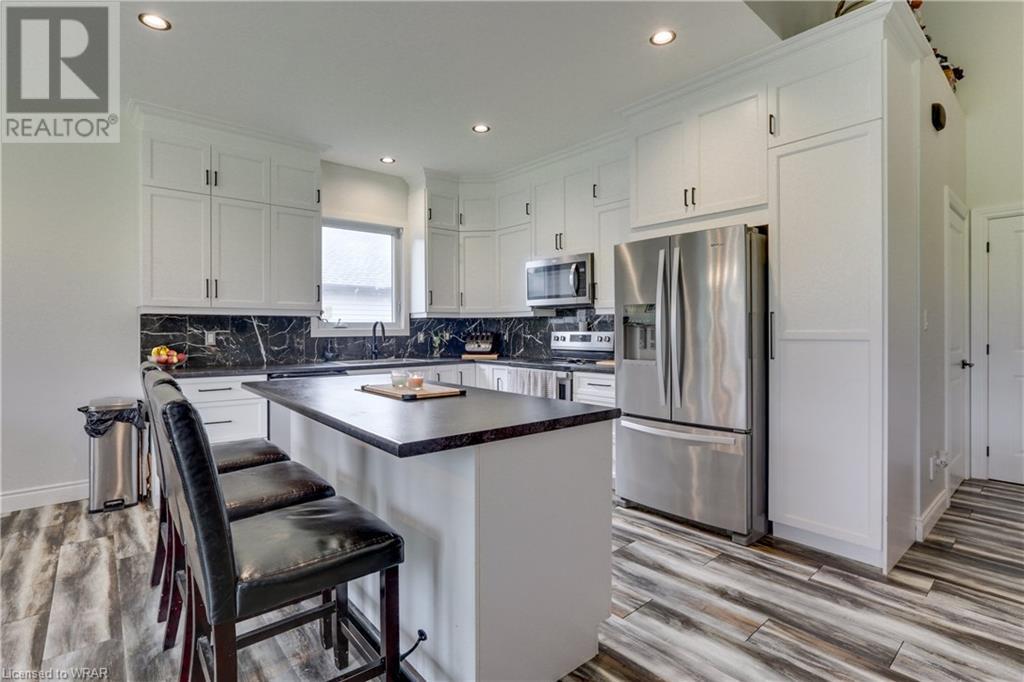 38812 Vienna Street Property Photo 6