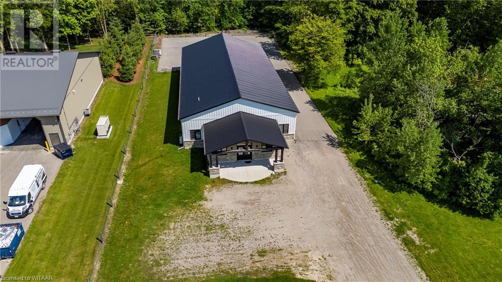 285801 Airport Road Property Photo 1