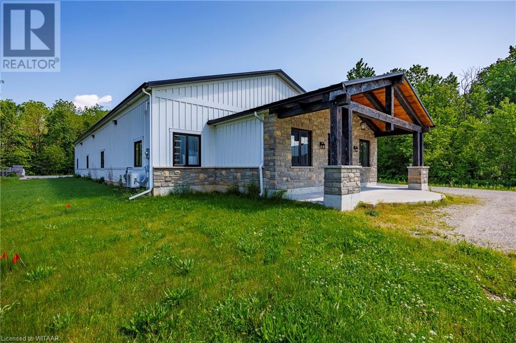 285801 Airport Road Property Photo 3