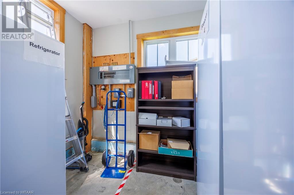 285801 Airport Road Property Photo 12